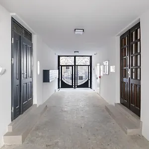 Lwowska 9 - Cozy & Comfortable By Renters Apartment Warsaw