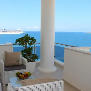 Limani Deluxe Apartment