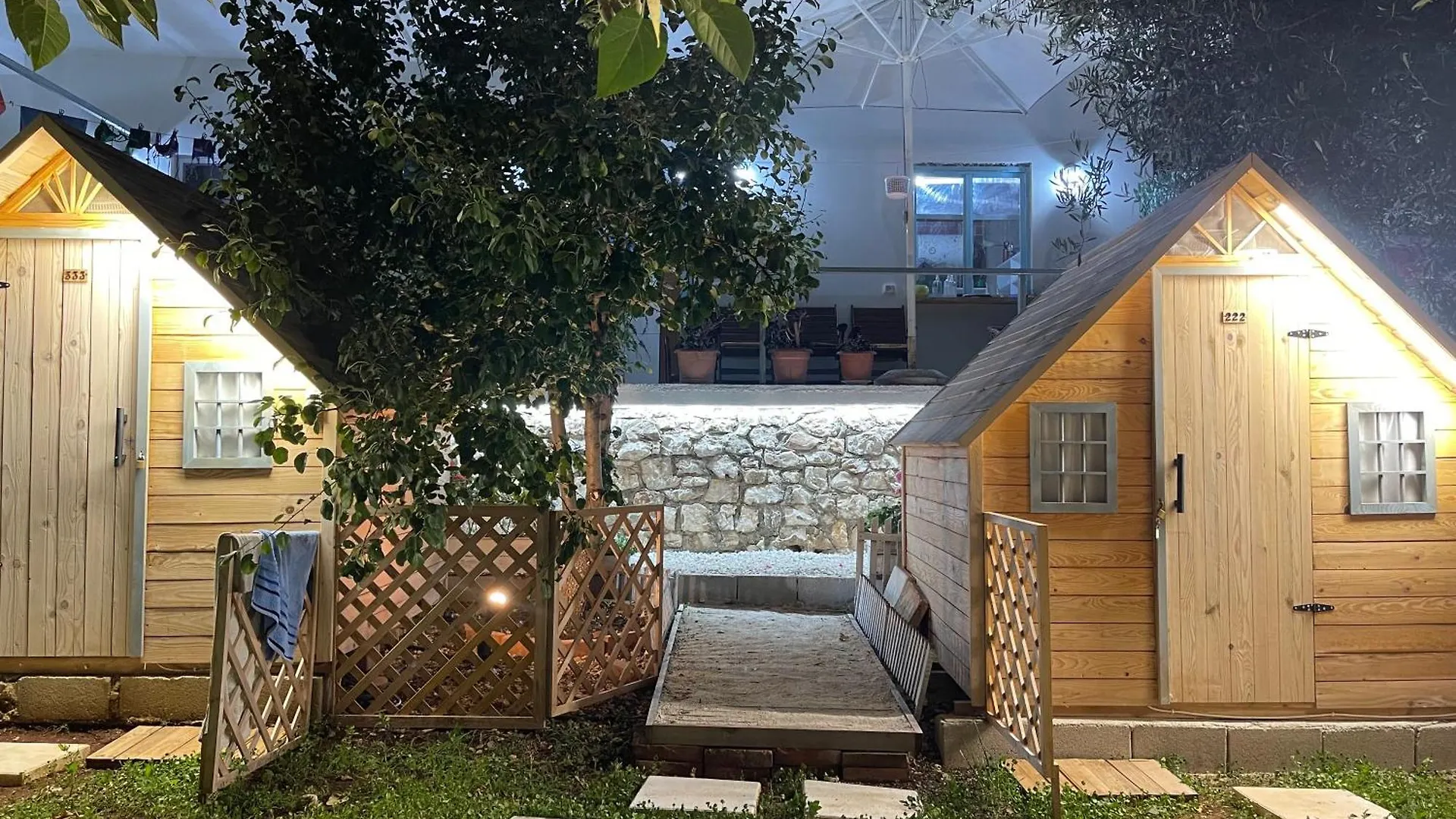 Camping Albania-Secret Village Den Sarande